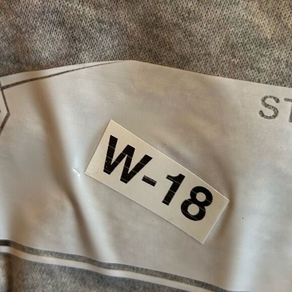 5 for $25🔥Girls 2XL (20.5) Thereabouts Grey Sweatshirt - Picture 5 of 5